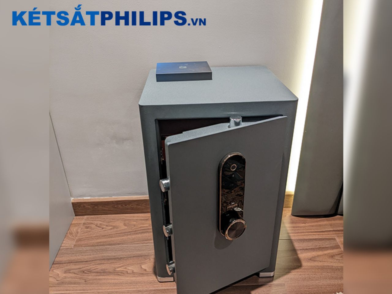 Có hệ thống chìa khóa cơ dự phòng của Philips SBX601